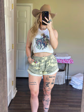 Load image into Gallery viewer, Camo Cuffed Shorts