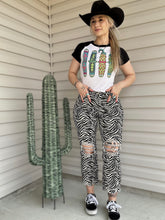 Load image into Gallery viewer, Cowgirl Safari Jeans
