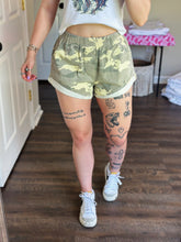 Load image into Gallery viewer, Camo Cuffed Shorts
