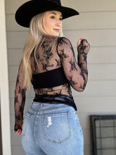 Load image into Gallery viewer, Lace Layering Top (Black)