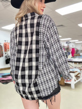 Load image into Gallery viewer, The Summer Nights Plaid Button Down
