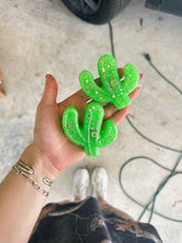 Load image into Gallery viewer, Cactus Vent Clips
