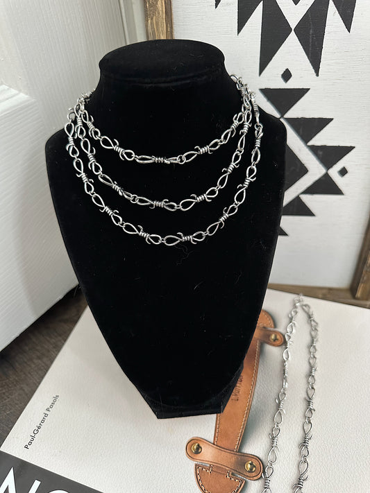 The Barbed Wire Choker