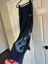 Load image into Gallery viewer, Ford Sweats Size Medium
