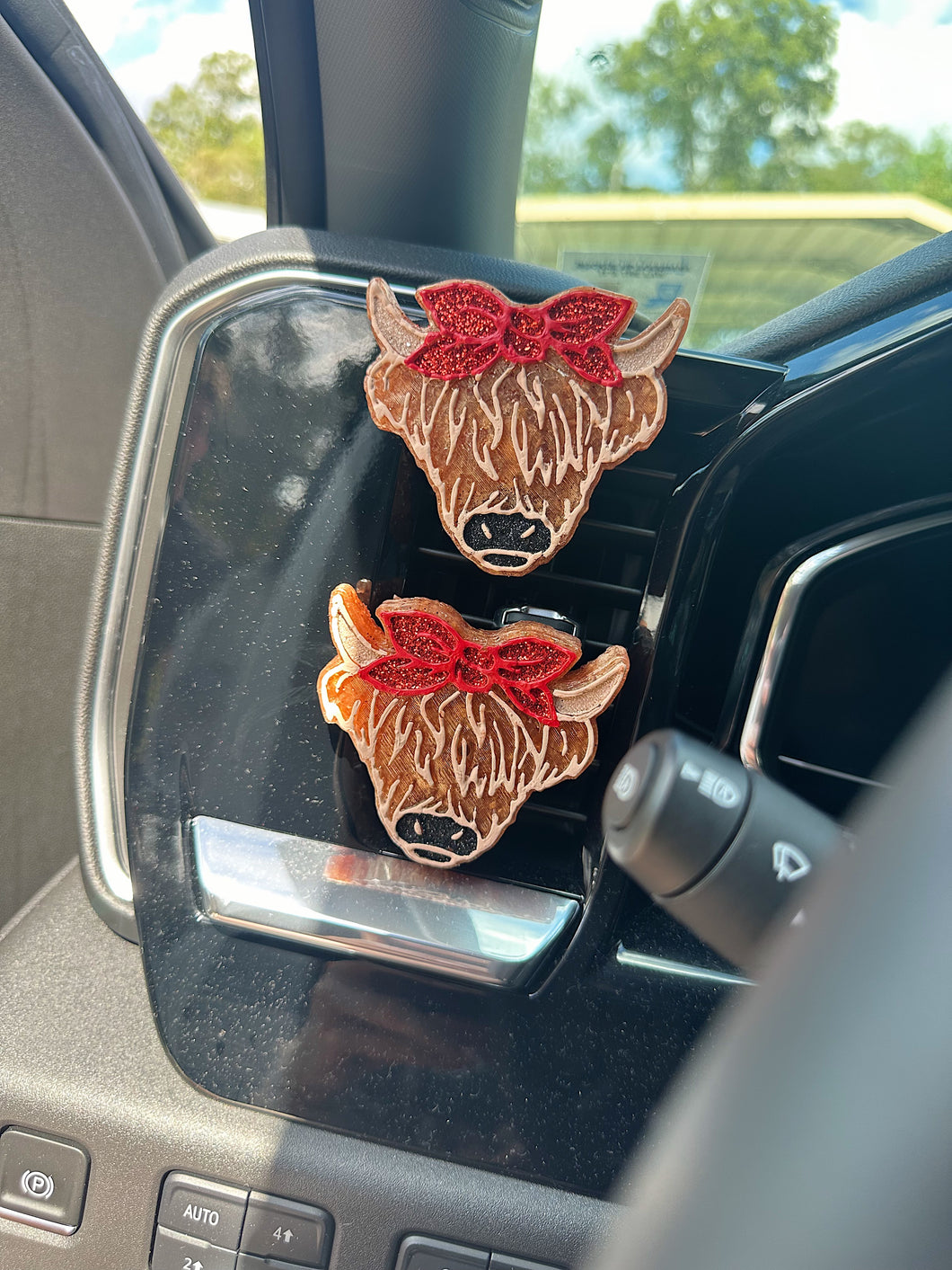 Highland Cow Vent Clips