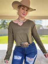 Load image into Gallery viewer, Olive Green Long Sleeve Crop
