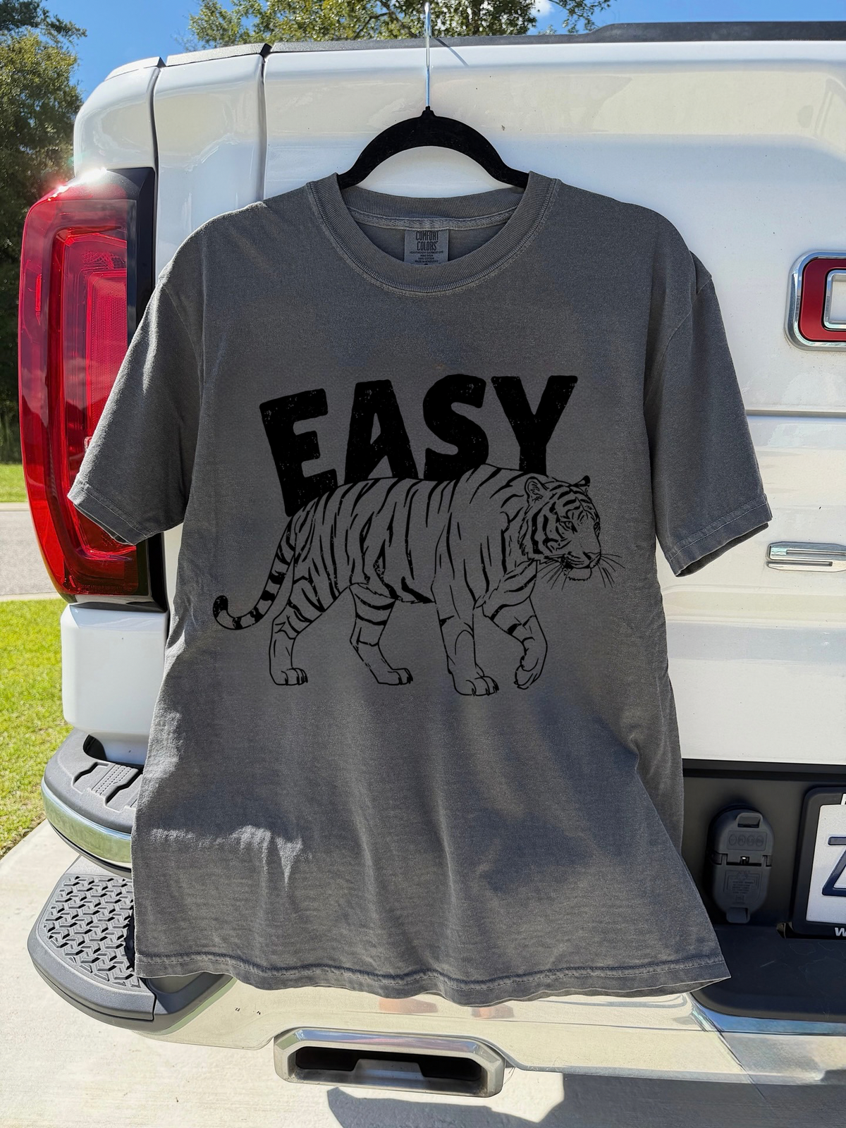 Easy Tiger COMFORT COLORS TEE