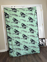 Load image into Gallery viewer, The Dusty Spur Blanket
