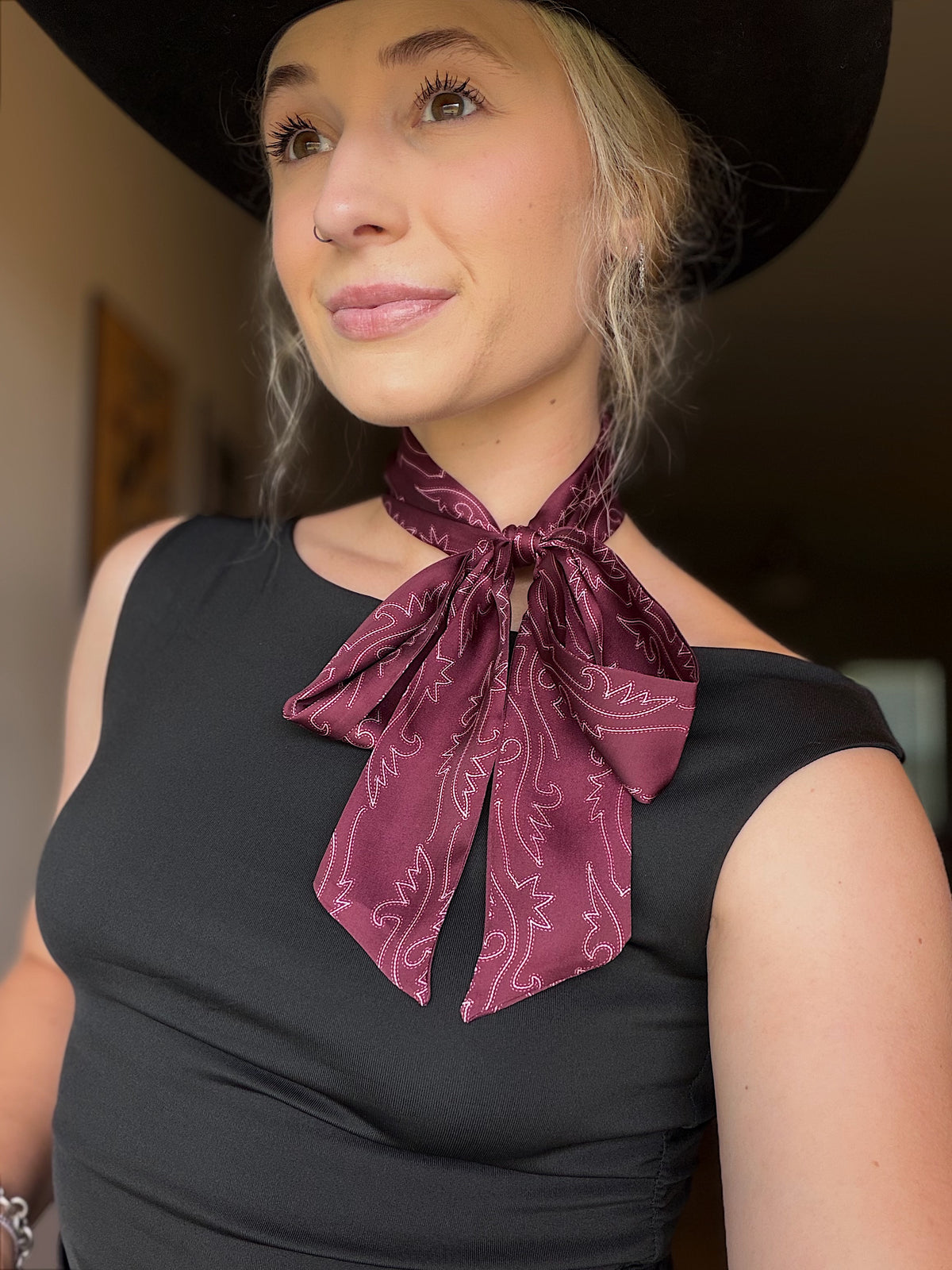 The Boot Stitch Twilly (Maroon)