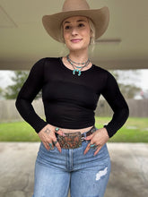 Load image into Gallery viewer, Black Basic Long Sleeve
