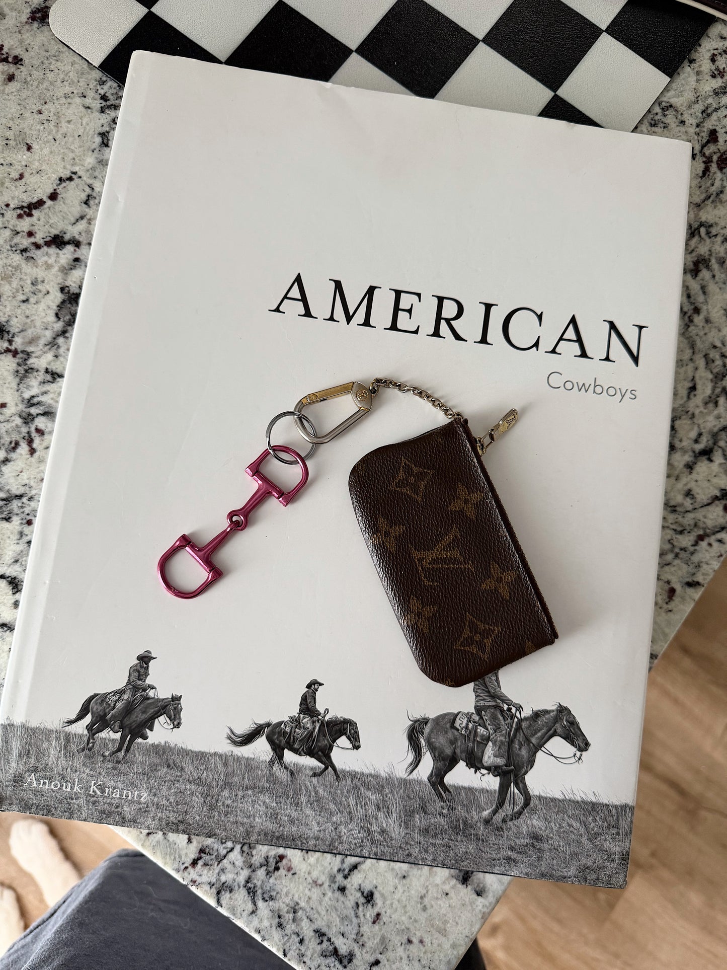 Snaffle Bit Keychain (3 colors)