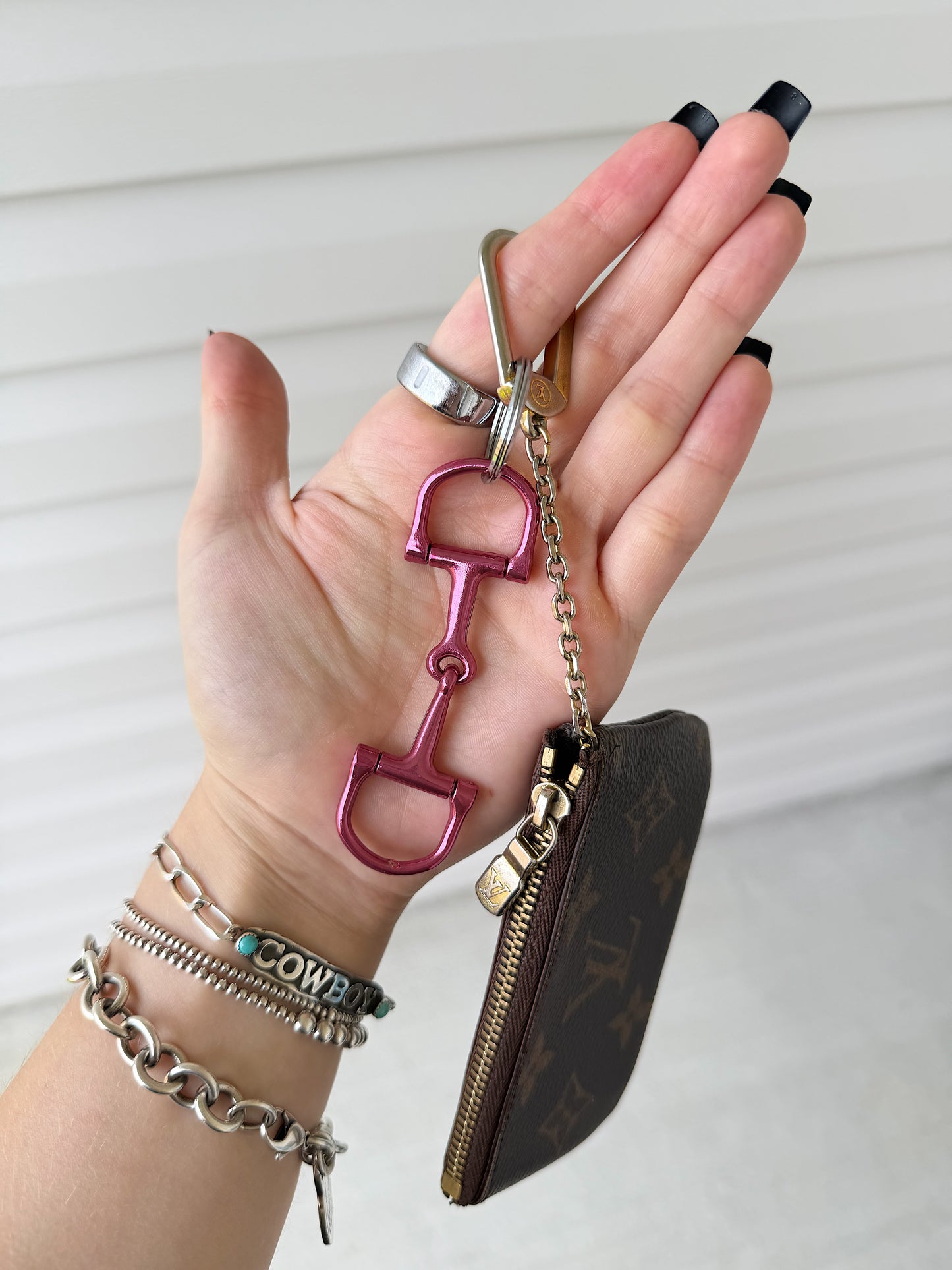Snaffle Bit Keychain (3 colors)