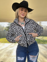 Load image into Gallery viewer, Black Leopard Cropped Puffer
