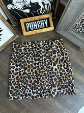 Load image into Gallery viewer, The Wild Thang Skort
