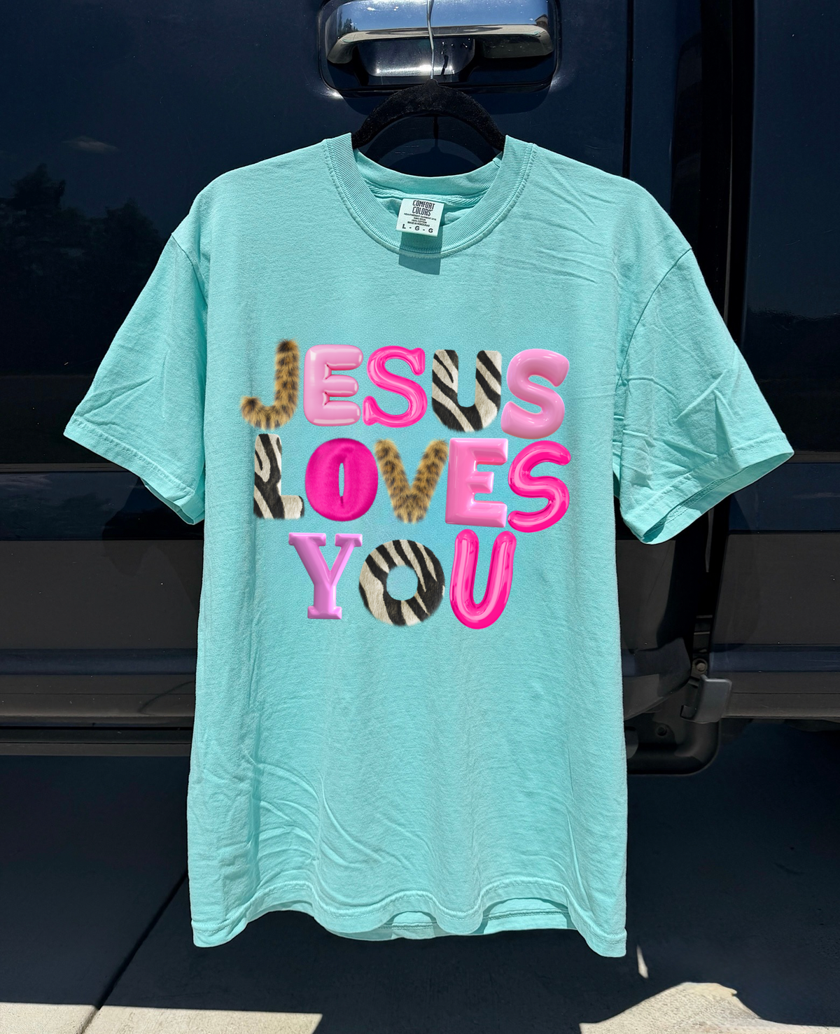 Jesus Loves You COMFORT COLORS TEE
