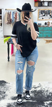 Load image into Gallery viewer, The Becca Boyfriend Jeans
