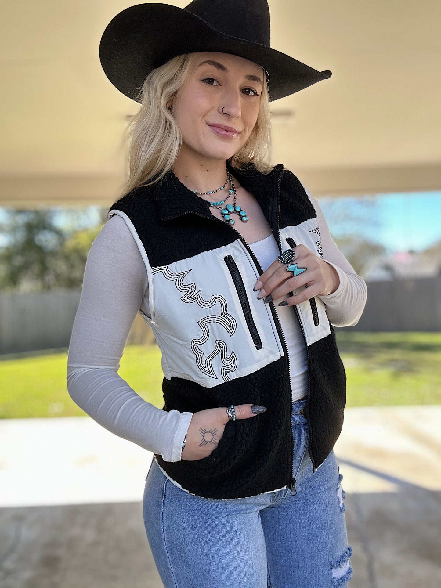 Boot Stitch Sherpa Vest