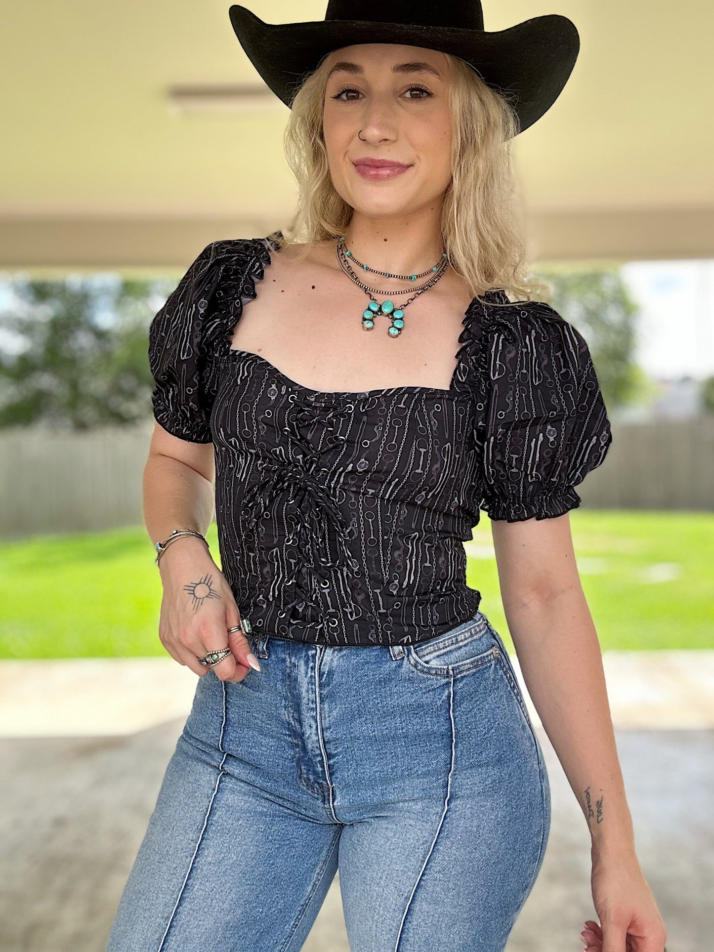 Snaffle Bit Puff Sleeve Top