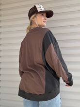 Load image into Gallery viewer, Color Block Horse Top
