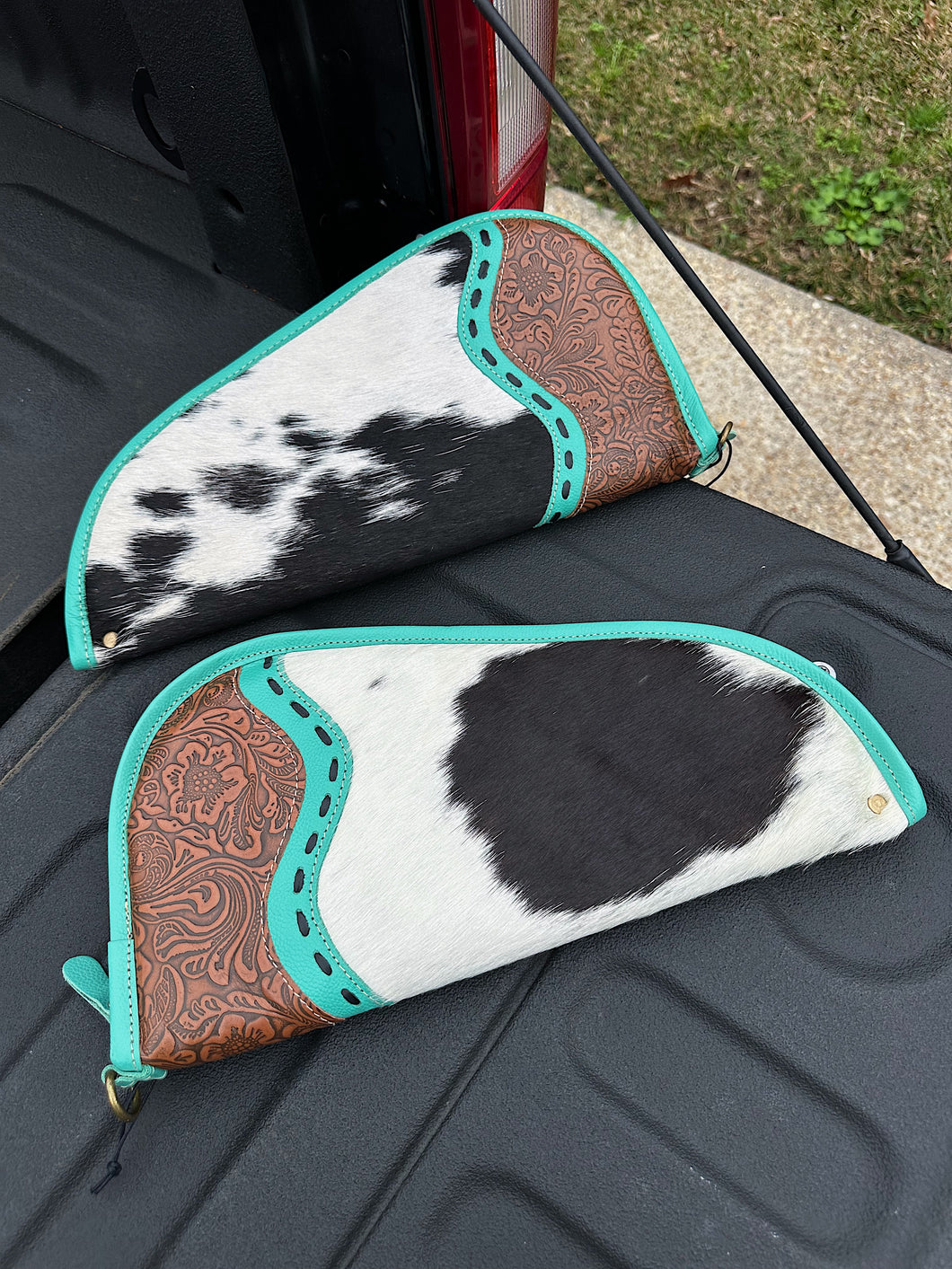 Turquoise & Hide Gun Sleeve 15”