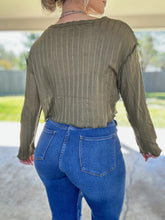 Load image into Gallery viewer, Olive Green Long Sleeve Crop
