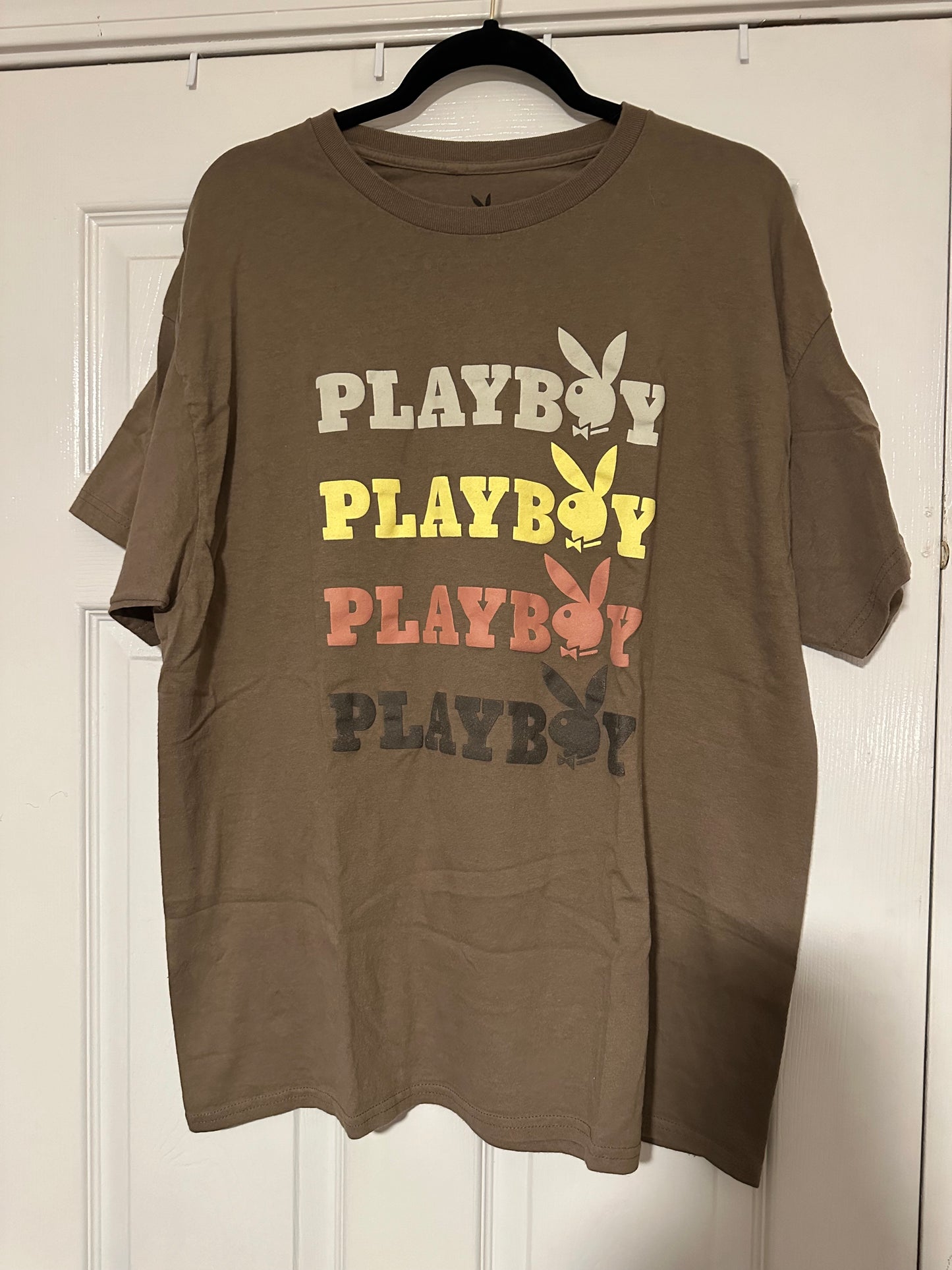 XL tee