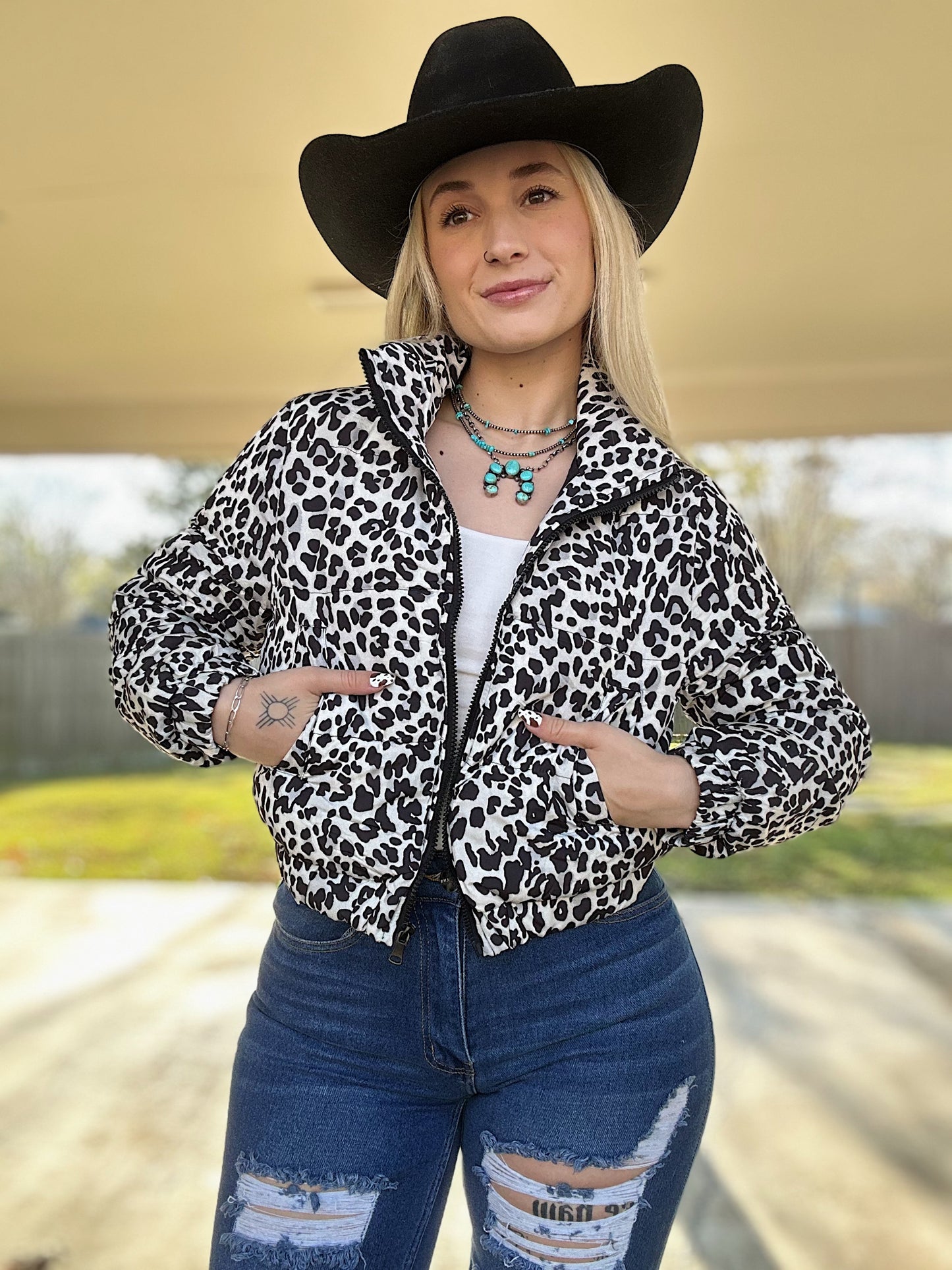 Black Leopard Cropped Puffer