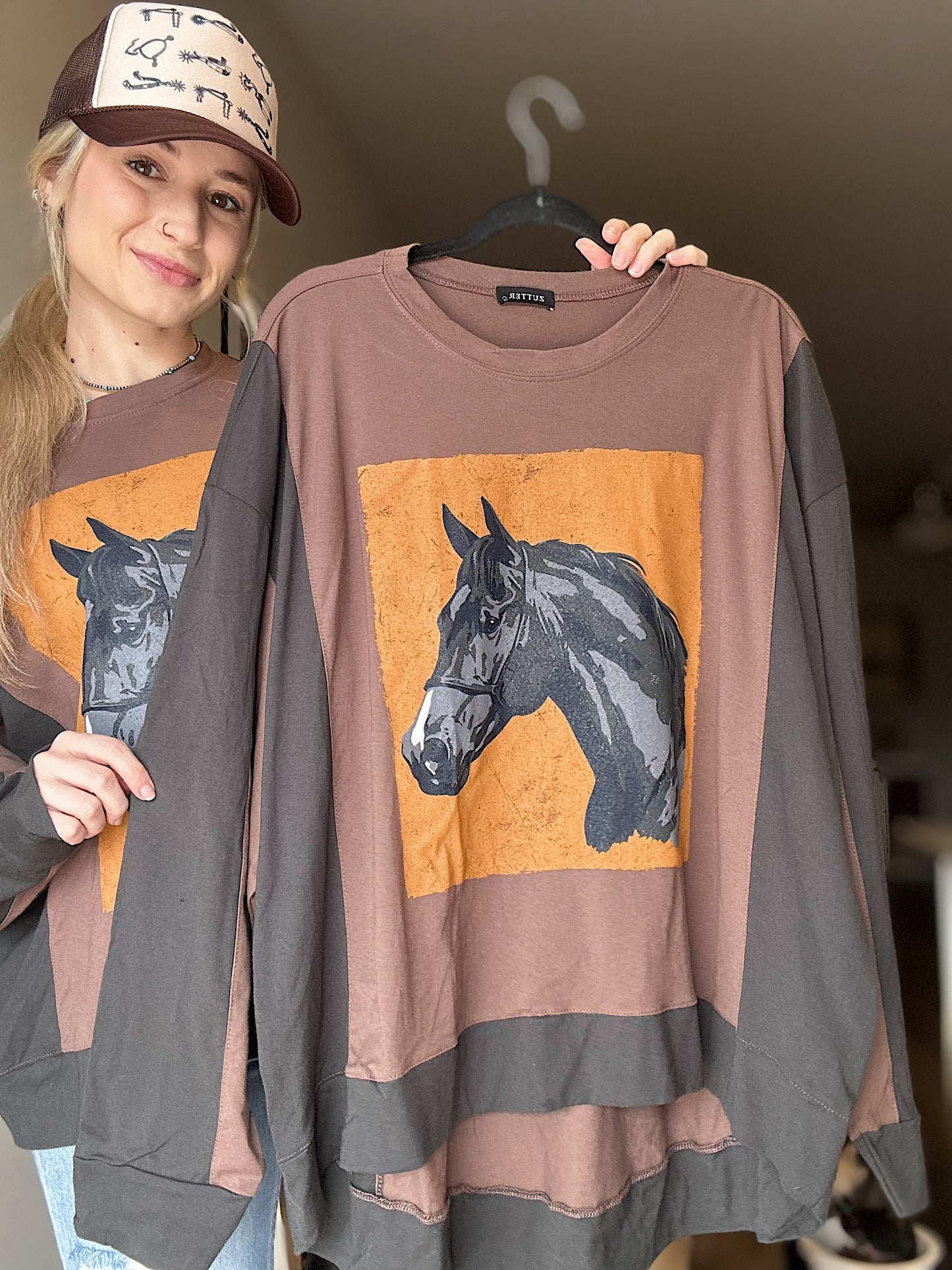 Color Block Horse Top