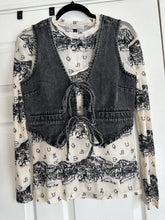 Load image into Gallery viewer, Denim Tie Vest (Black)
