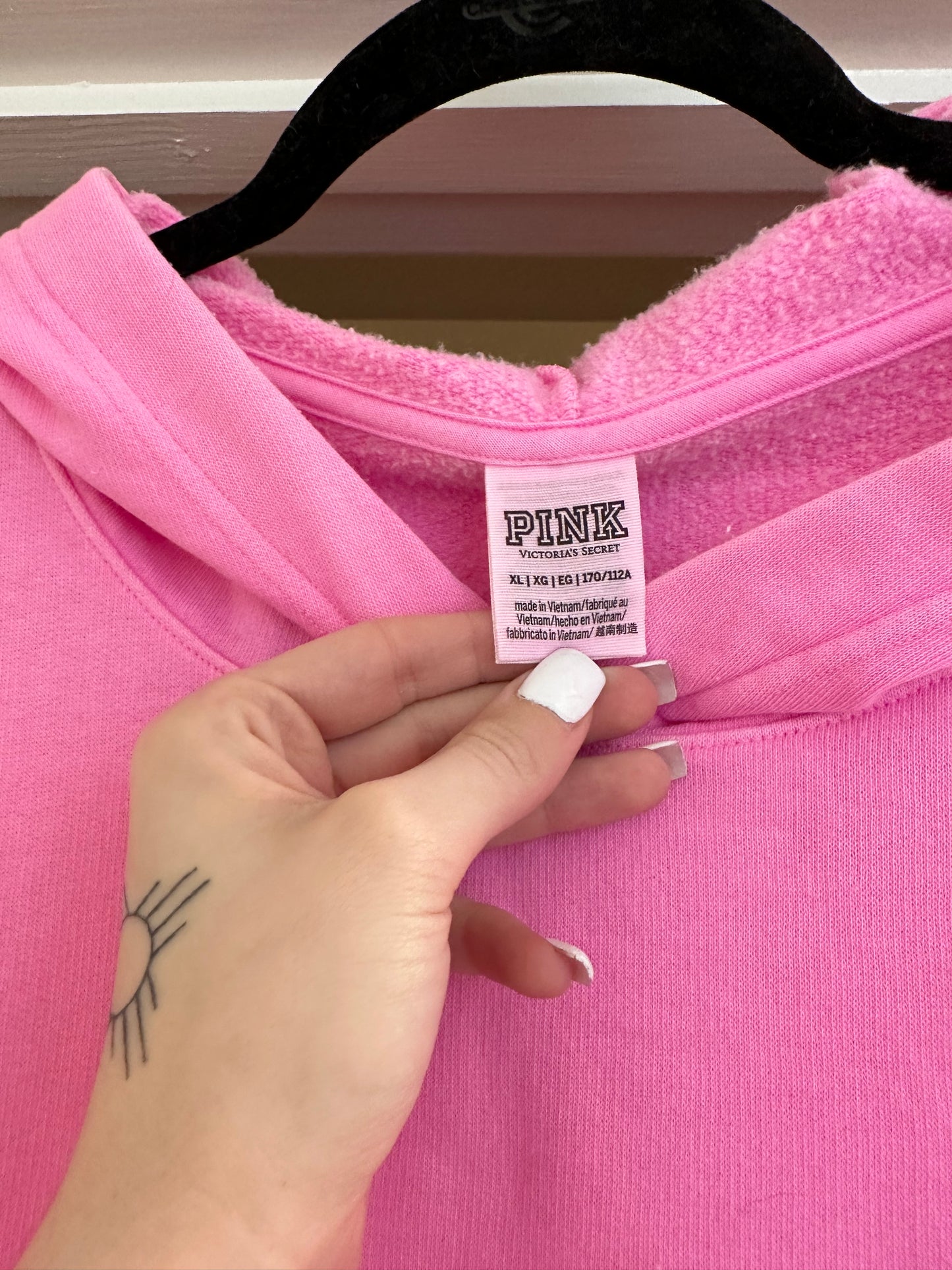 Hot Pink PINK hoodie size XL