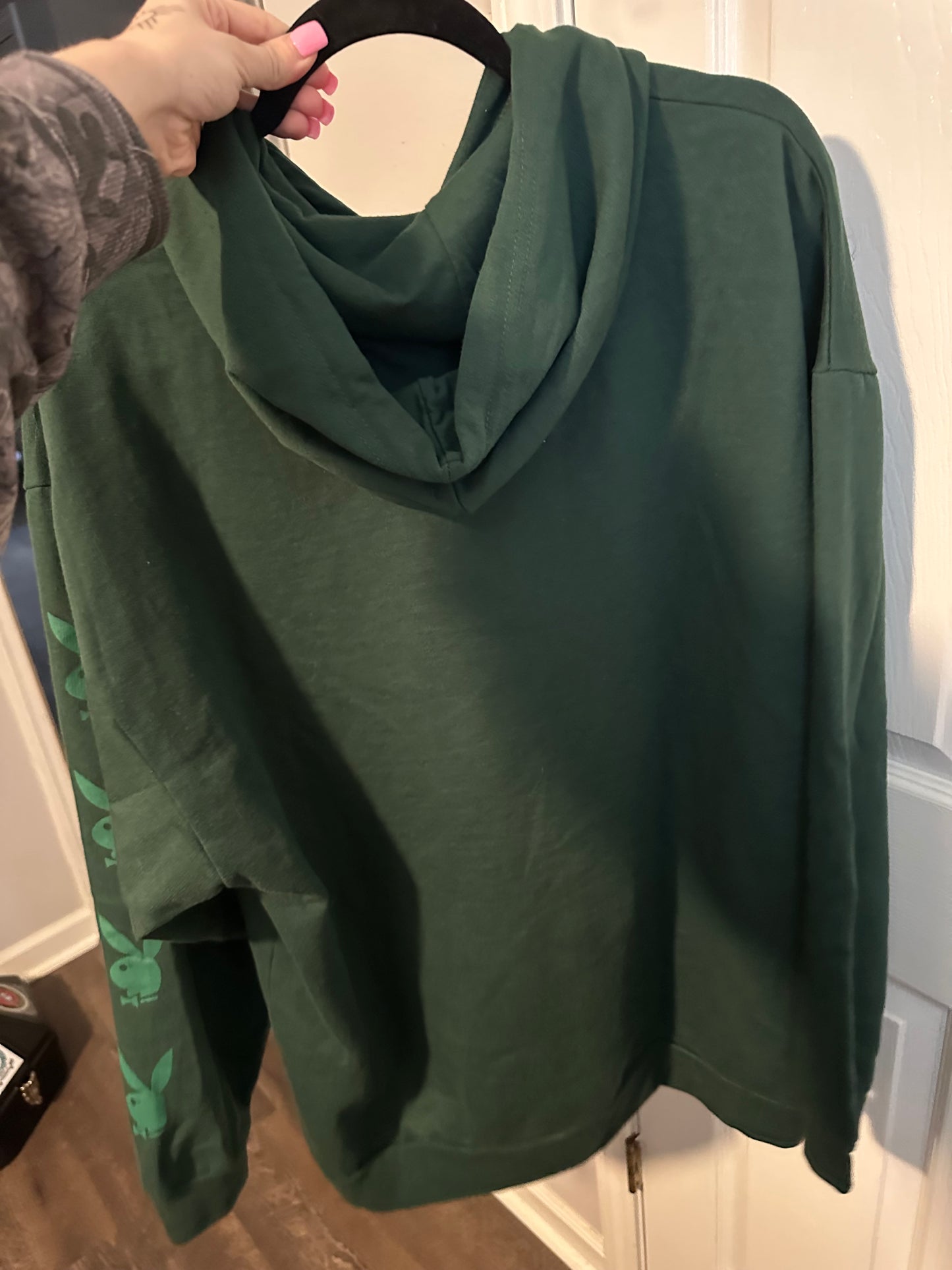 Bunny Hoodie XL