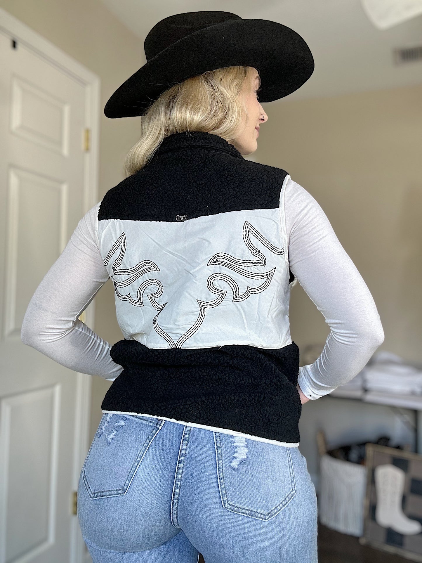 Boot Stitch Sherpa Vest