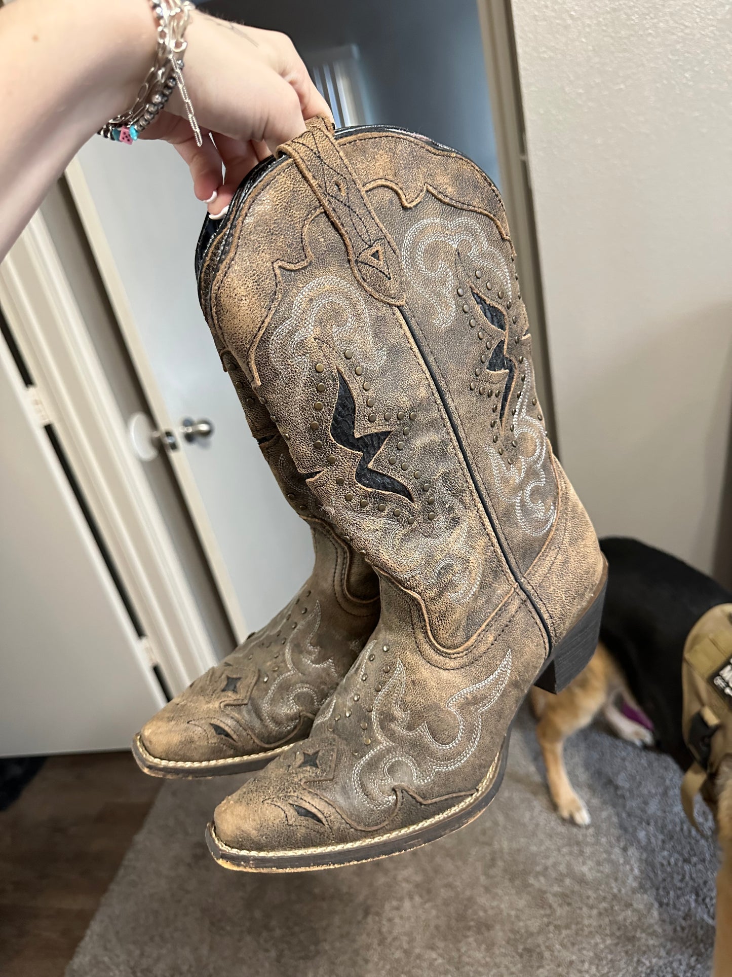Laredo Lucretia Inlay Boots Size 9