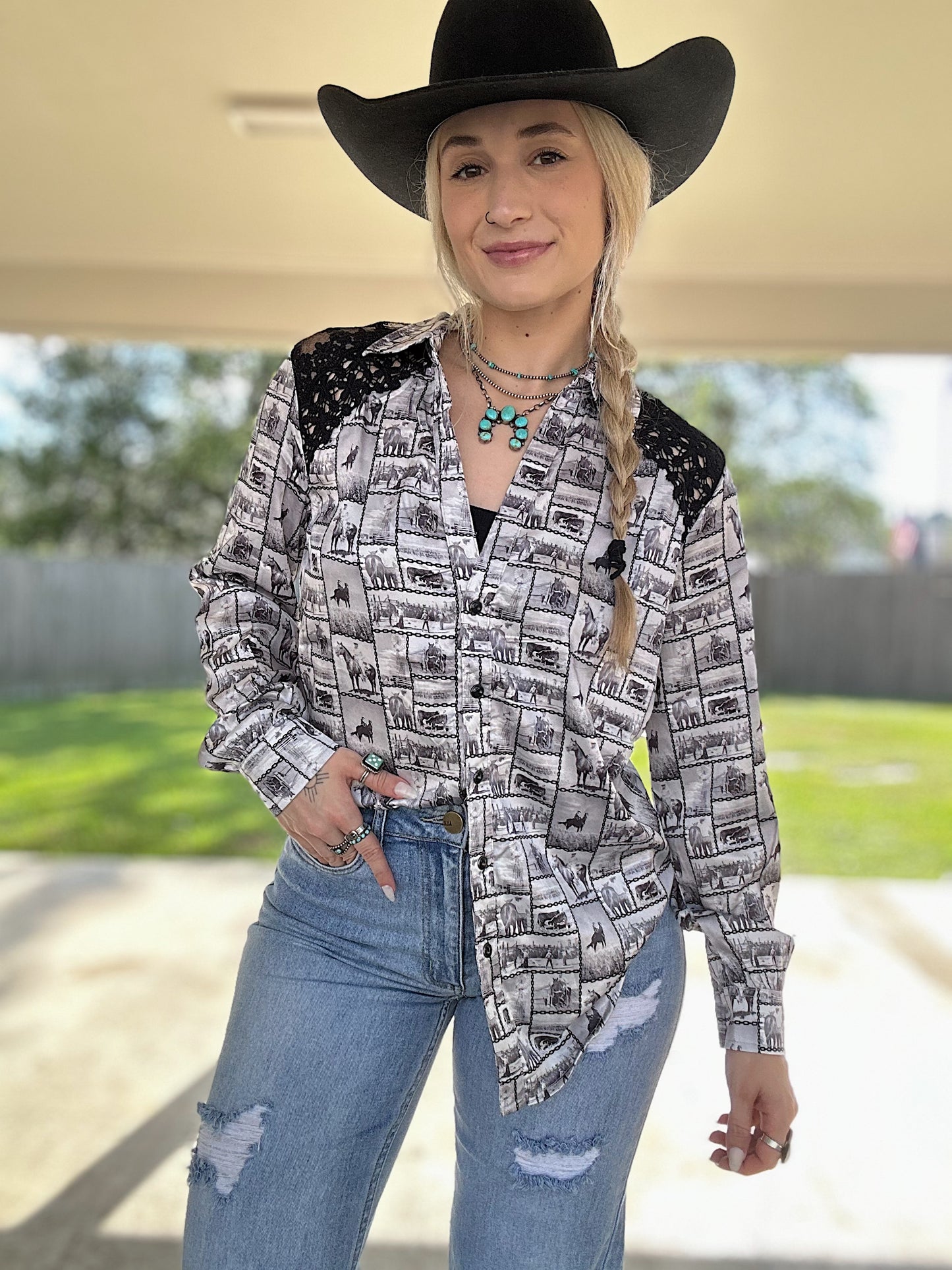 Lasso The Lace Button Down