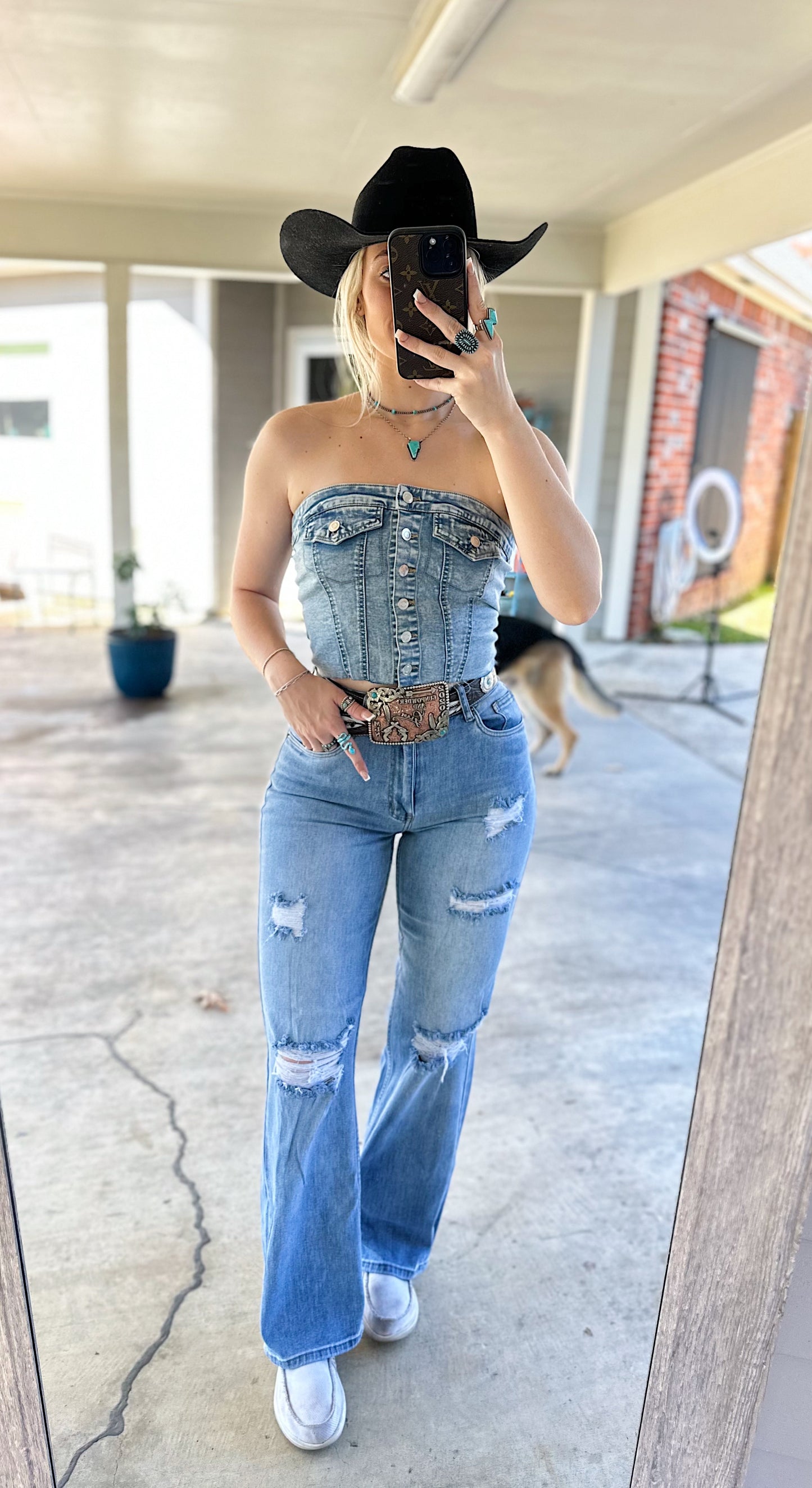 The Wetzel Wide Leg Jeans