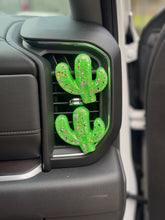 Load image into Gallery viewer, Cactus Vent Clips
