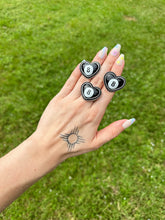Load image into Gallery viewer, 8 Ball Heart Ring
