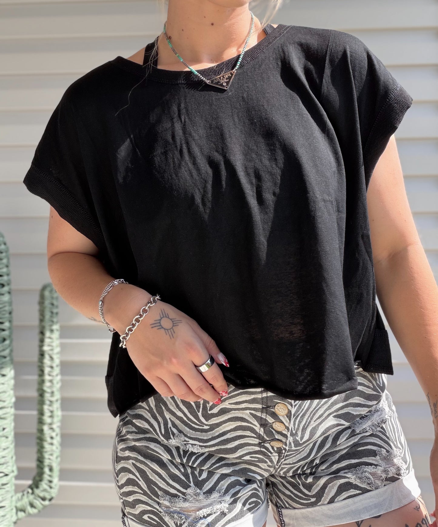 The Open Back Top (Black)