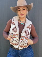 Load image into Gallery viewer, Reversible Aztec Vest
