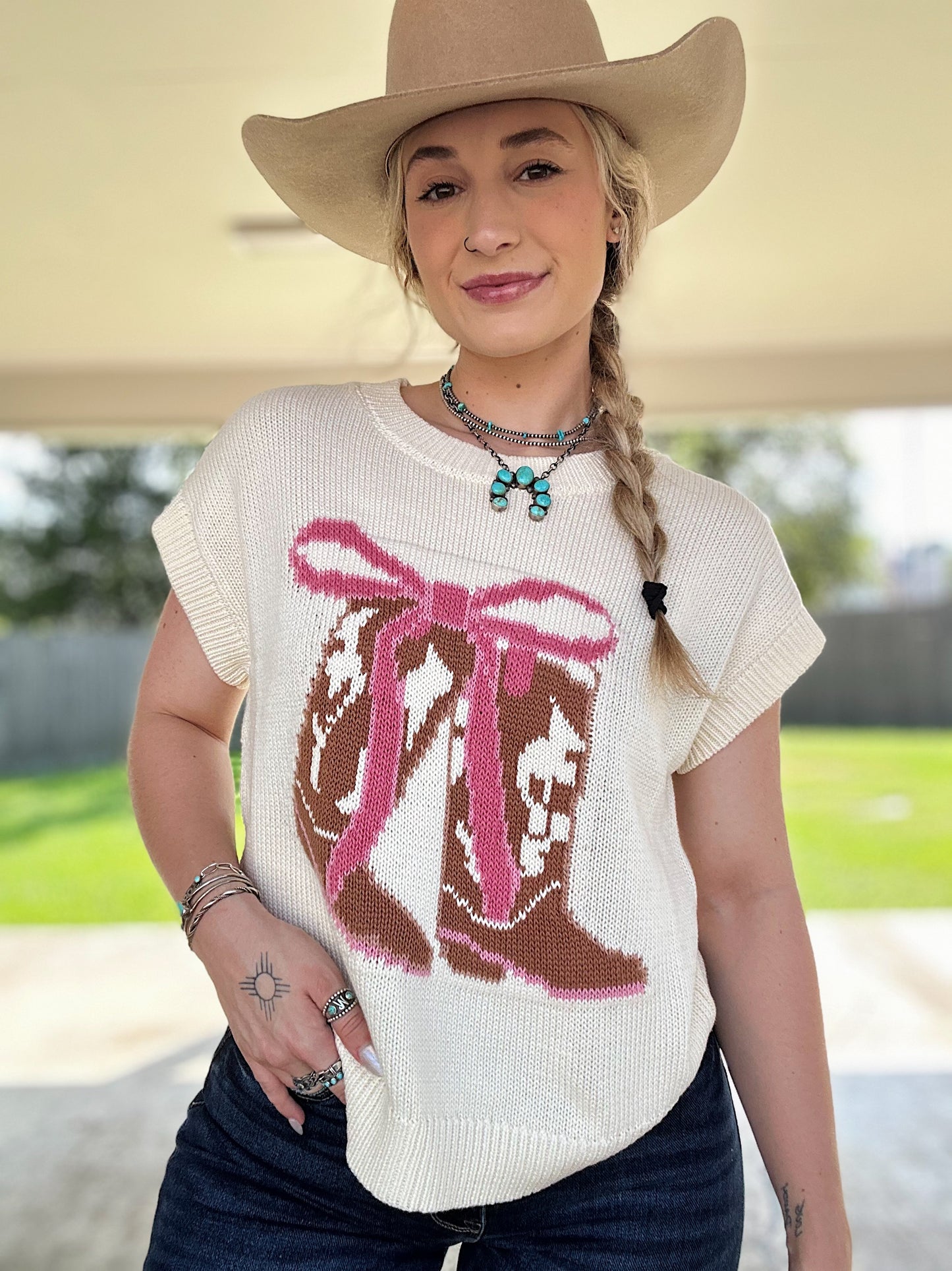 Boots & Bows Sleeveless Sweater
