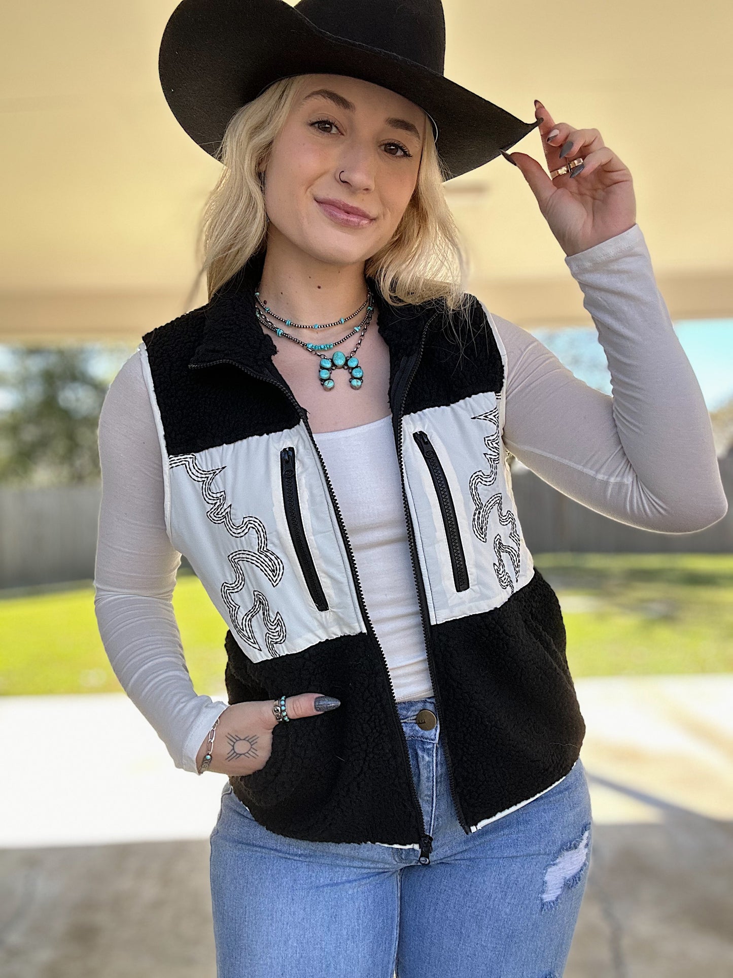 Boot Stitch Sherpa Vest