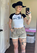 Load image into Gallery viewer, Leopard Cuffed Shorts
